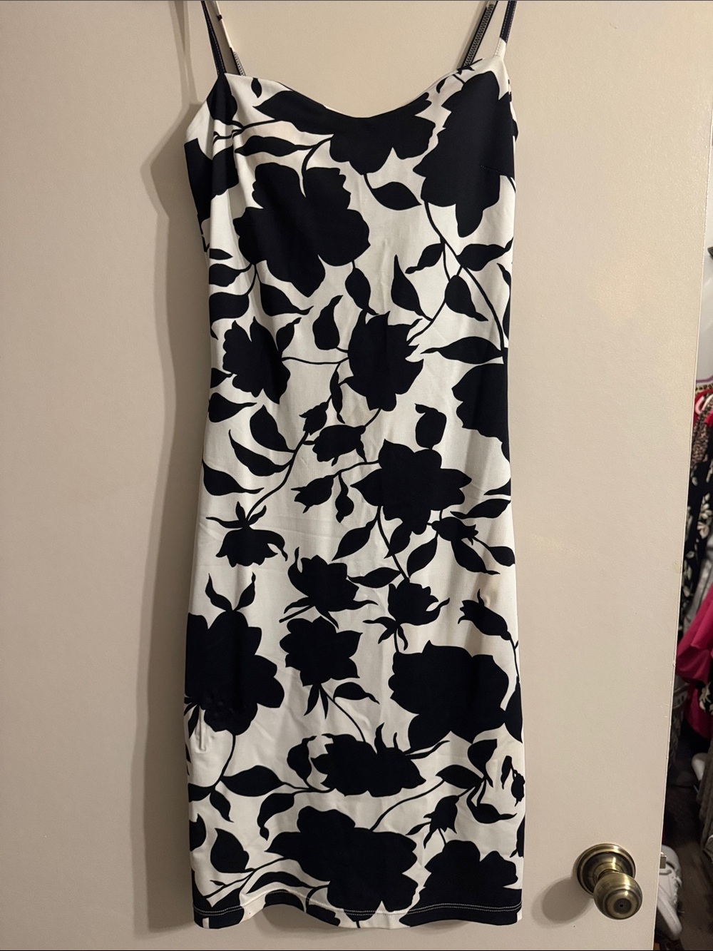 Newport News Black and White Floral Slip Dress
